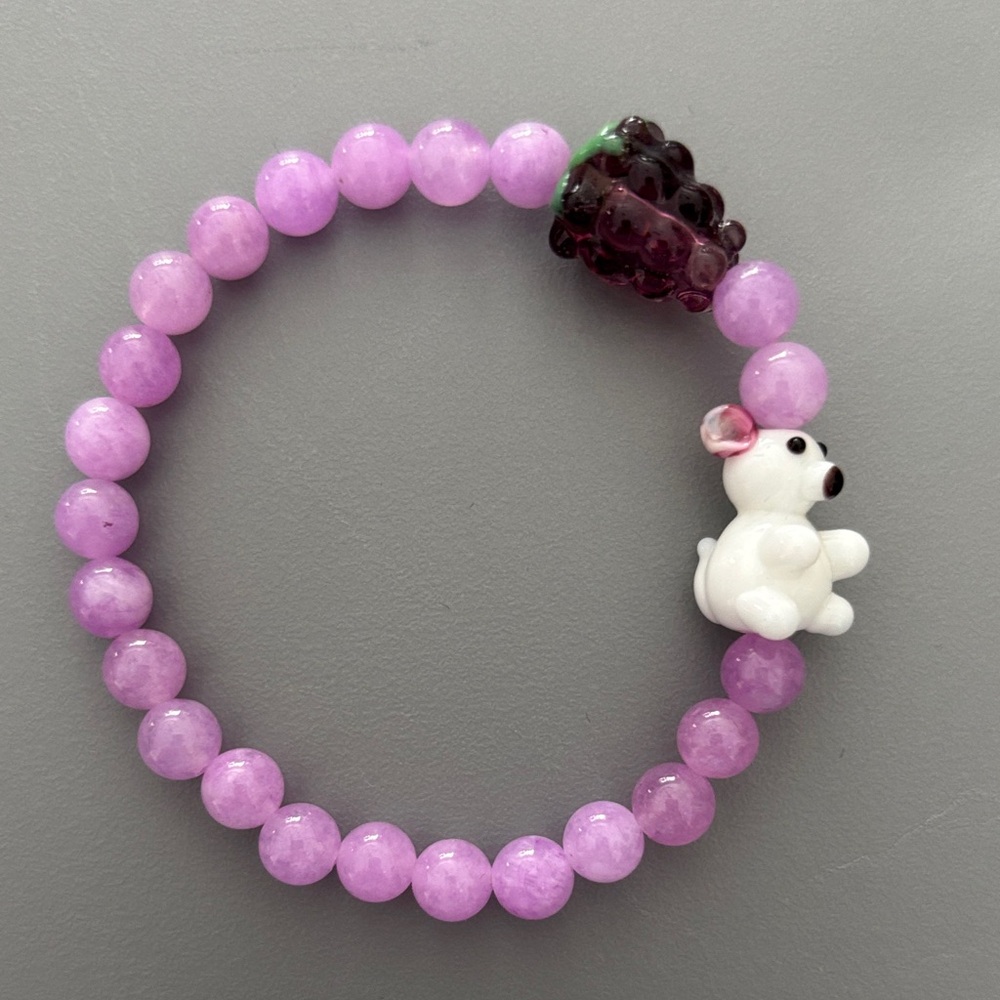 Kunzite Beaded Bracelet with Glass Berry and Mouse Charm